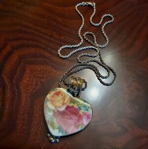 Floral Heart Pendant Necklace
